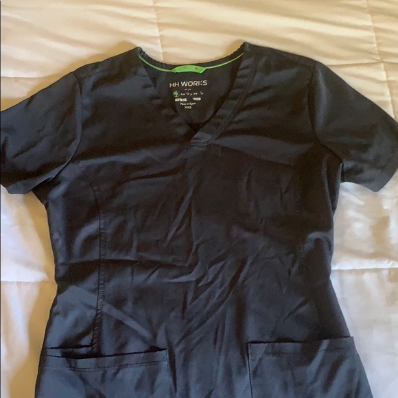 Grey Scrub Top - Picture 1 of 3